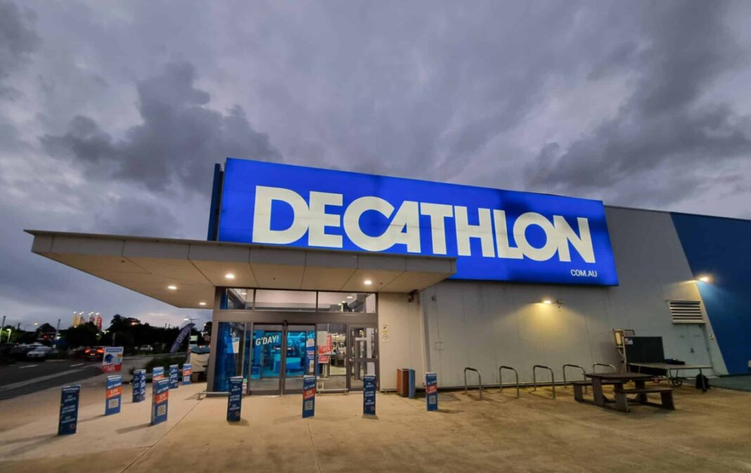 Opération de street marketing imaginée et déployée par 2MAG pour Decathlon, offrant une expérience immersive et captivante à son audience.