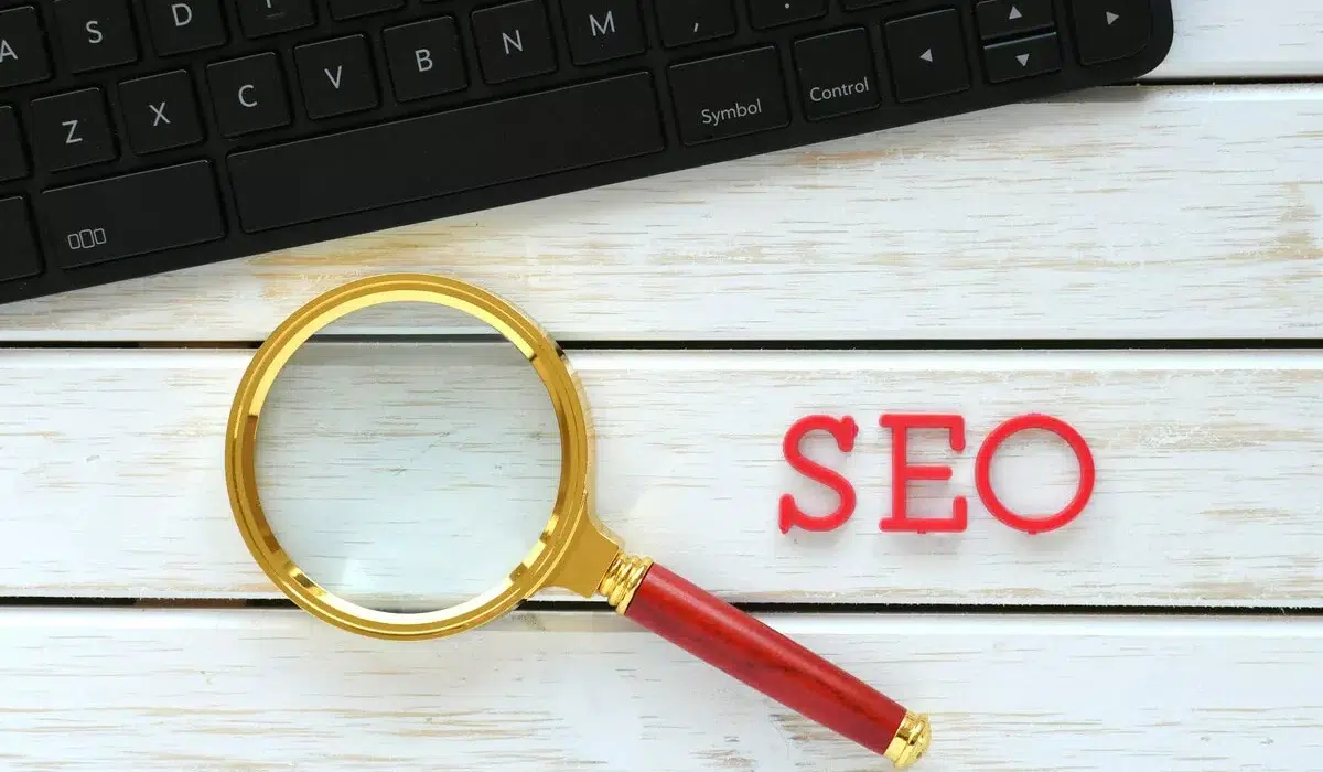 Mots-clés longue traîne